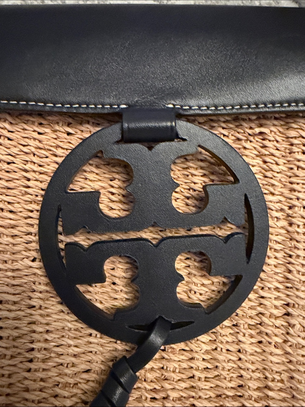 Tory Burch Natural Woven Crossbody with Black Leather Trim - Picture 5 of 7